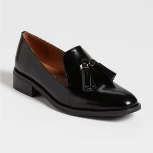 Jeffrey Campbell Lawford Tassel Detail Patent Leather Loafers in Black (7)